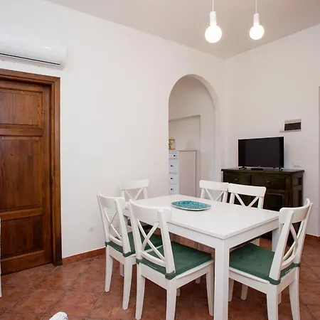 Casa Carlotta - Goelba 公寓